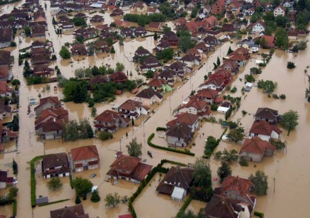 inundatii-serbia-2014