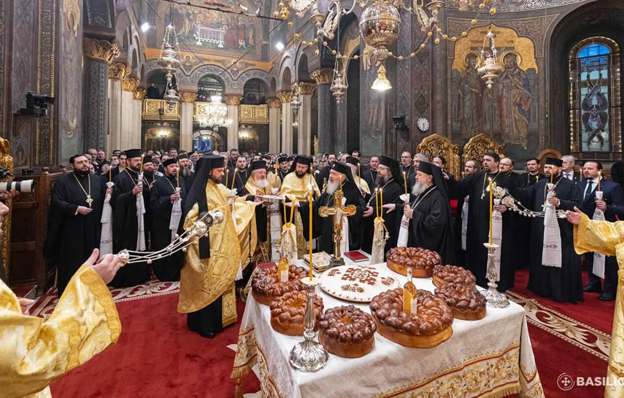Ultimul Parastas pentru cei 16 sfinți canonizați: Noi suntem cei care avem nevoie de rugăciunile și mijlocirile lor