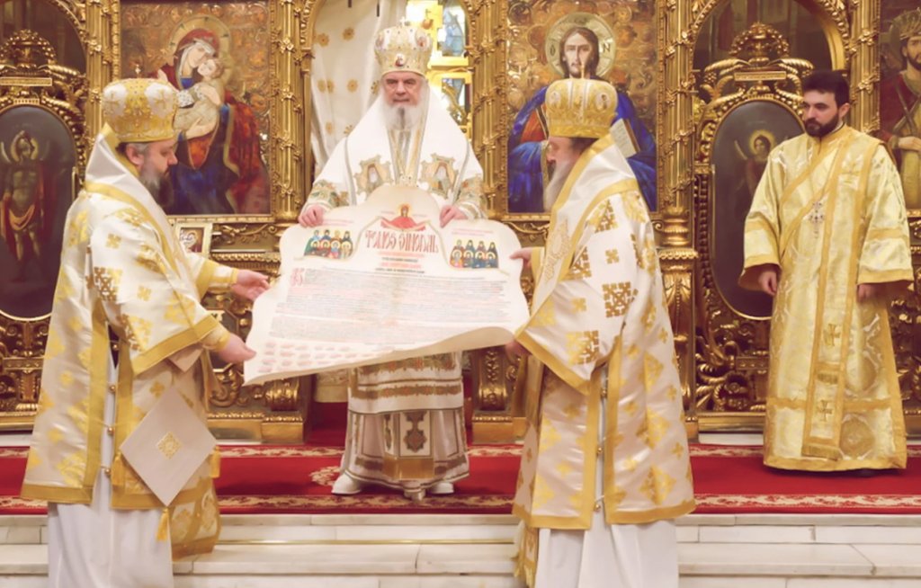 Eveniment solemn la Catedrala Patriarhală_ Au fost proclamate cele 16 Sfinte Femei Românce