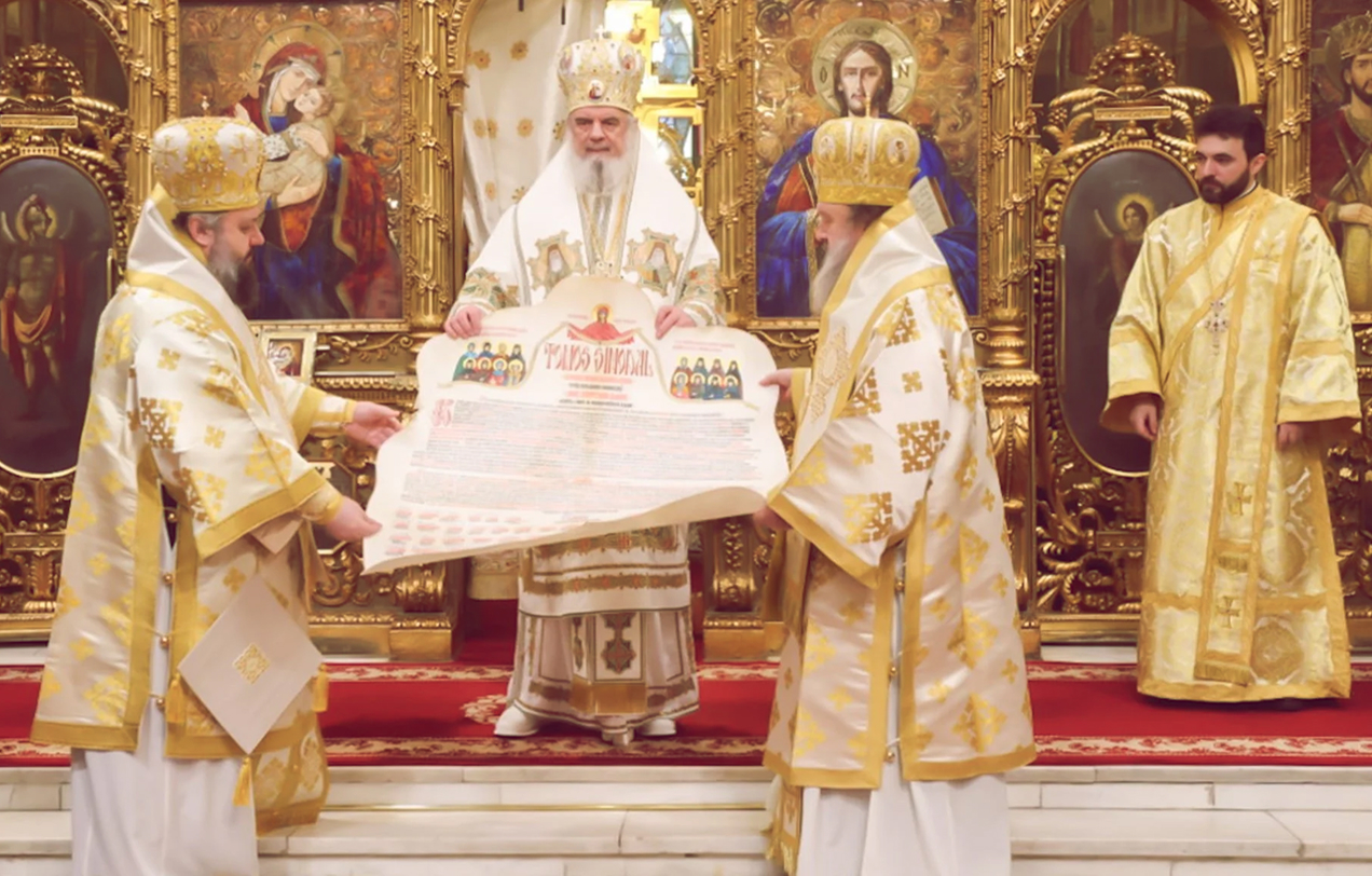 Eveniment solemn la Catedrala Patriarhală_ Au fost proclamate cele 16 Sfinte Femei Românce